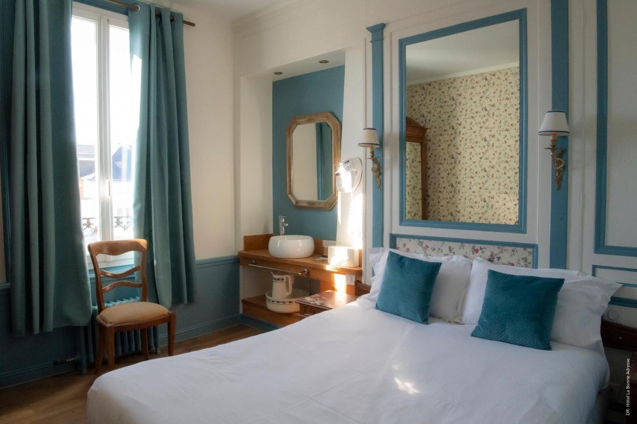 Hotel De Charme La Bonne Adresse - Logis Hotels Гавр Экстерьер фото