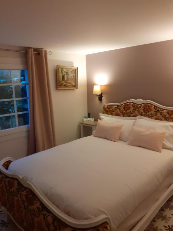 Hotel De Charme La Bonne Adresse - Logis Hotels Гавр Экстерьер фото