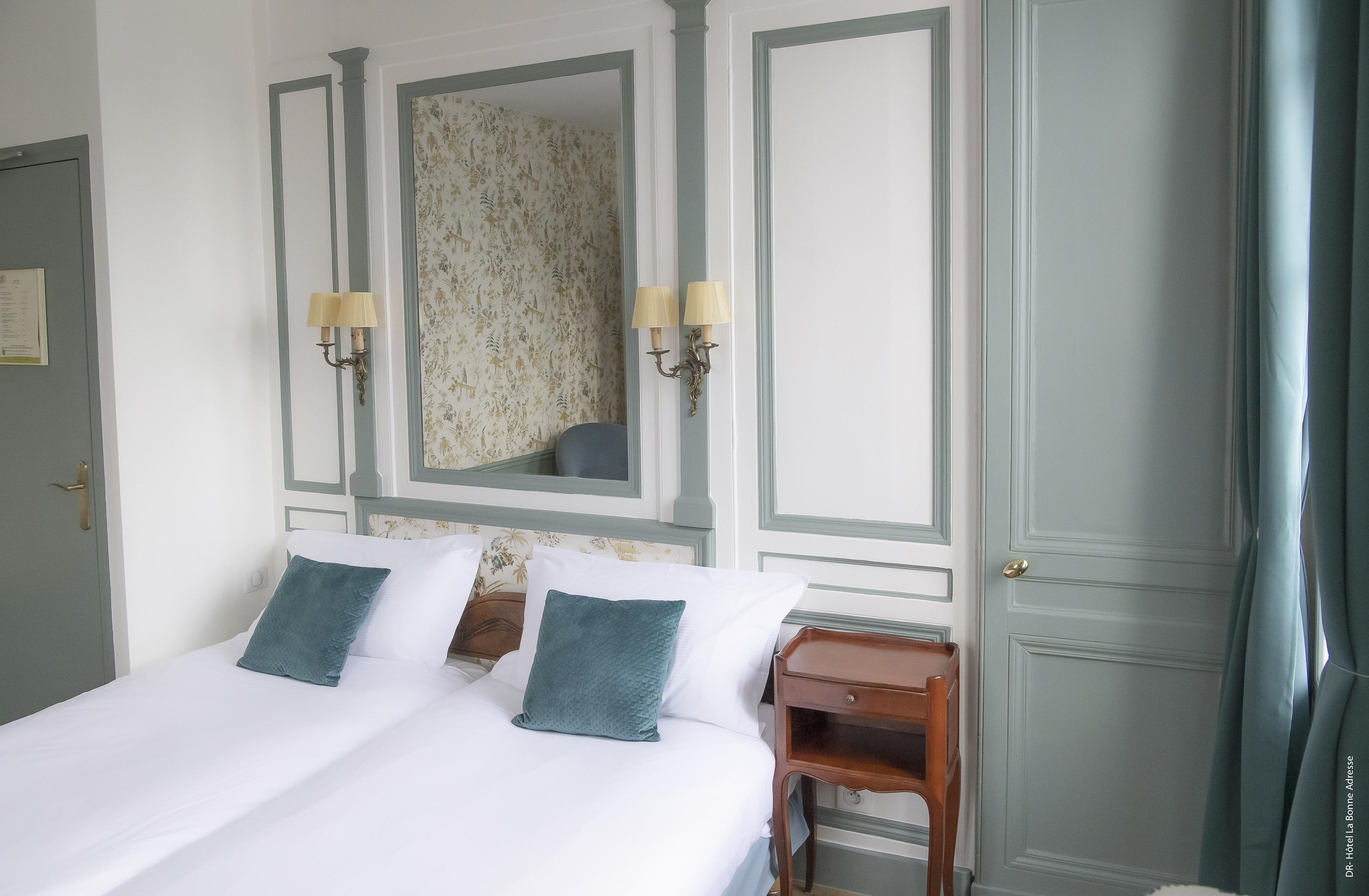 Hotel De Charme La Bonne Adresse - Logis Hotels Гавр Экстерьер фото